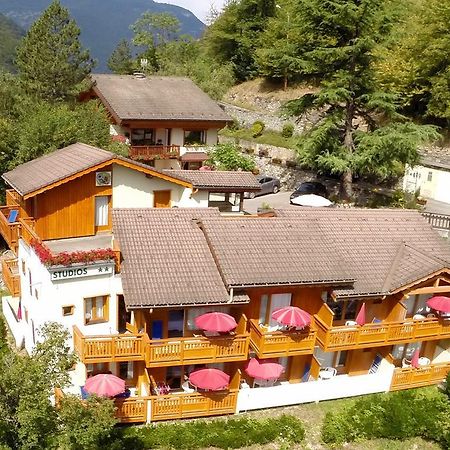 Residence La Rochetaillee Брид ле Бен Екстериор снимка