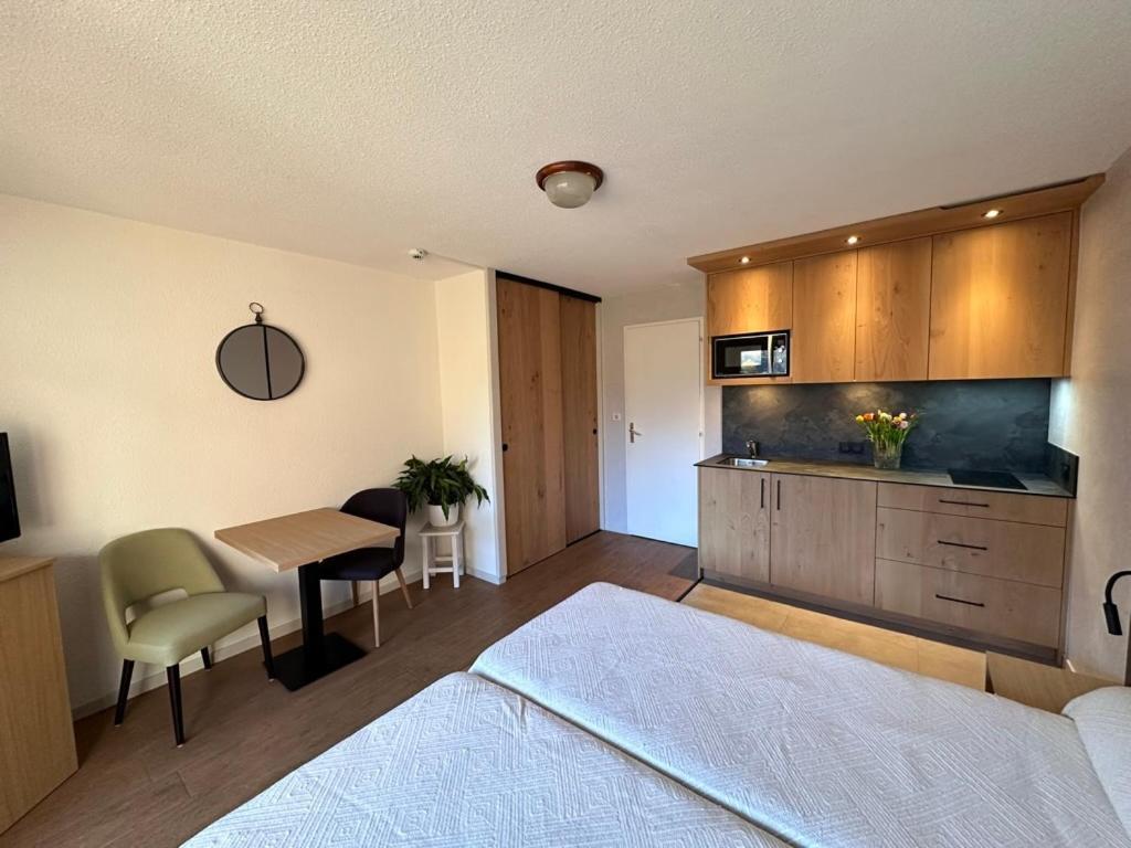 Residence La Rochetaillee Брид ле Бен Екстериор снимка