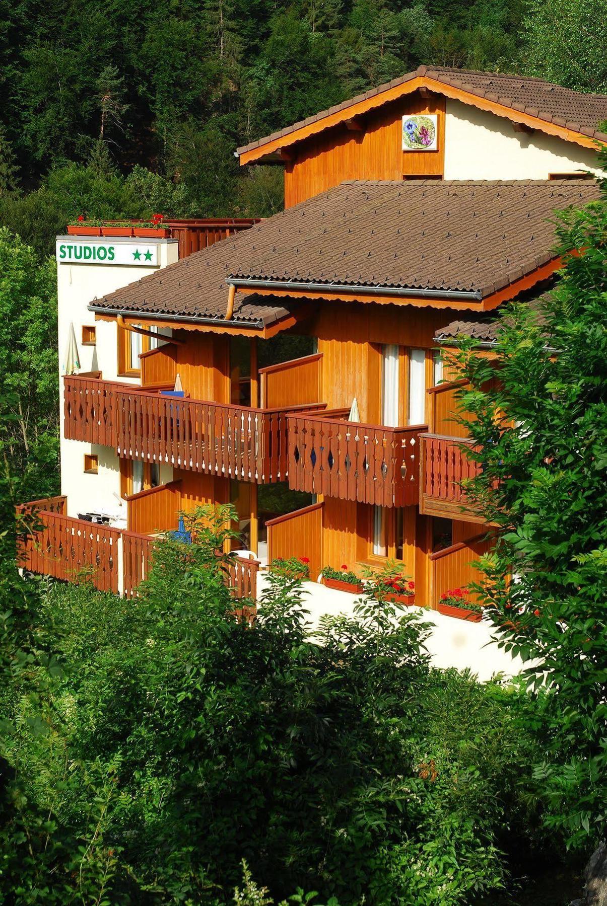 Residence La Rochetaillee Брид ле Бен Екстериор снимка